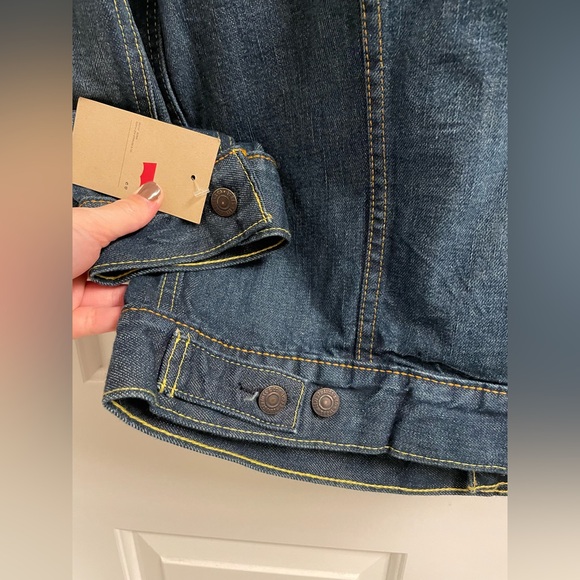 Levi's Indigo Denim Jacket - Picture 6 of 14